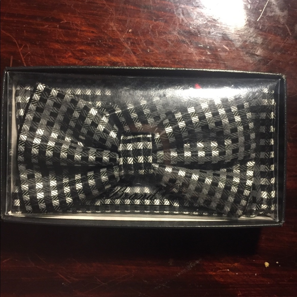 COPY - Brand Q Black Bow Tie Hanky NEW